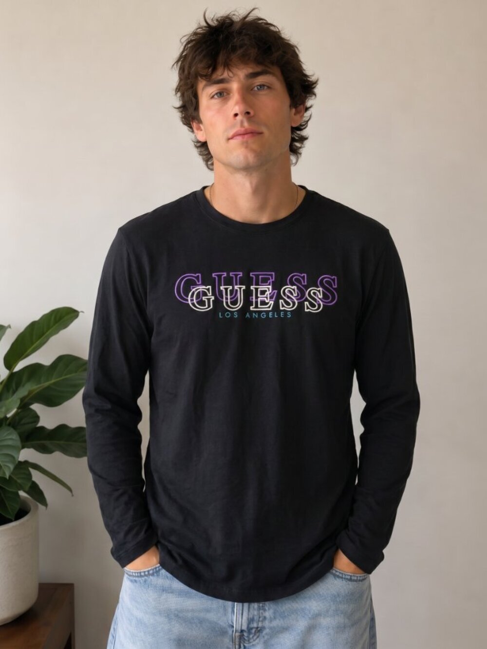 Mens GUESS Long Sleeve Shirt (LARGE)